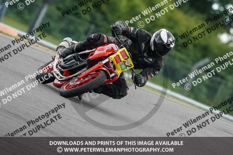 donington no limits trackday;donington park photographs;donington trackday photographs;no limits trackdays;peter wileman photography;trackday digital images;trackday photos